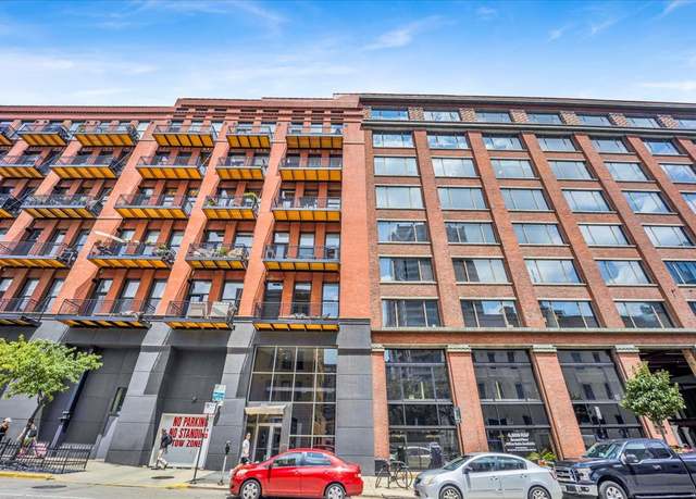 Property at 616 W Fulton St #212, Chicago, IL 60661, 1 bed, 1 bath