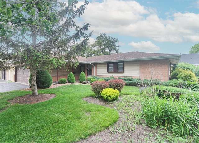 Property at 69 Grange Rd, Elk Grove Village, IL 60007, 4 beds, 2 baths