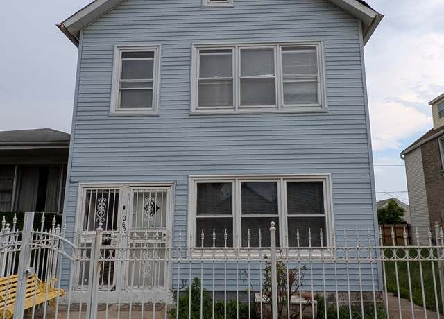 Property at 3621 S Marshfield Ave, Chicago, IL 60609, 6 beds, 2 baths