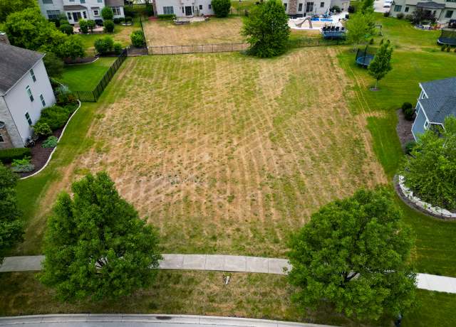 Property at 21350 S Forest View Dr, Shorewood, IL 60404