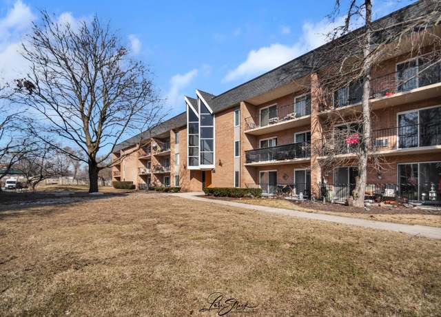 Property at 1052 N Mill St #207, Naperville, IL 60563, 1 bed, 1 bath