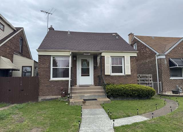 Property at 11355 S Avenue M, Chicago, IL 60617, 3 beds, 1.5 baths