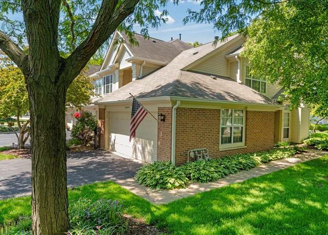 Property at 30w014 Willow Ln #1, Warrenville, IL 60555, 2 beds, 1.5 baths