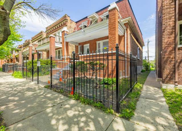 Property at 7629 S Green St, Chicago, IL 60620, 4 beds, 1.5 baths