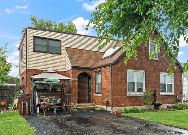 Property at 4420 Midlothian Tpke, Crestwood, IL 60418, 3 beds, 1 bath