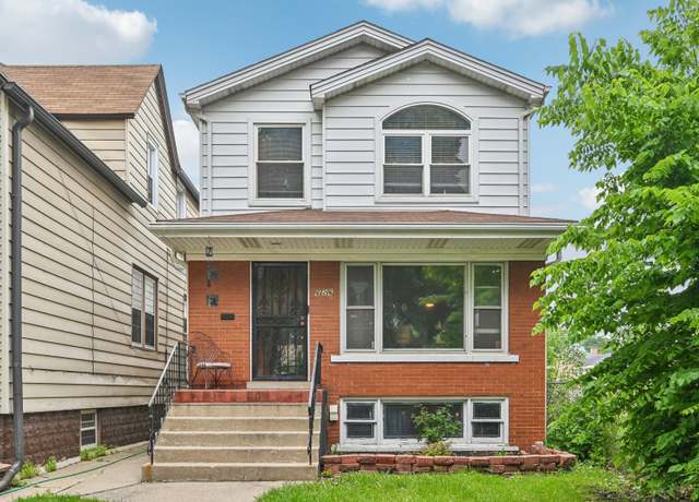 Property at 626 E 90th St, Chicago, IL 60619, 4 beds, 2.5 baths