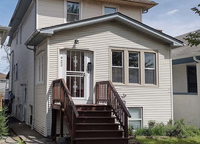Property at 922 S Taylor Ave, Oak Park, IL 60304, 4 beds, 2.5 baths