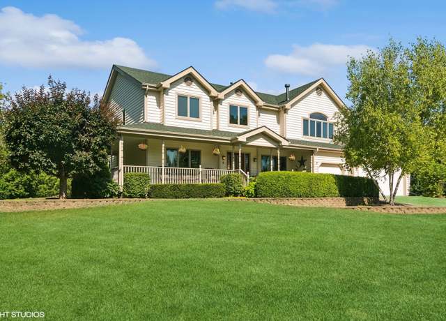 Property at 10305 Ridge Ln, Huntley, IL 60142, 4 beds, 3 baths