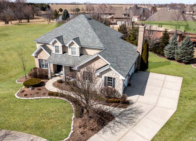 Property at 11886 Granite Ct, Frankfort, IL 60423, 4 beds, 3.5 baths