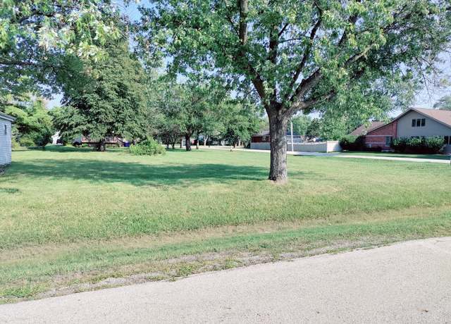 Property at 12857 S Austin Ave, Palos Heights, IL 60463