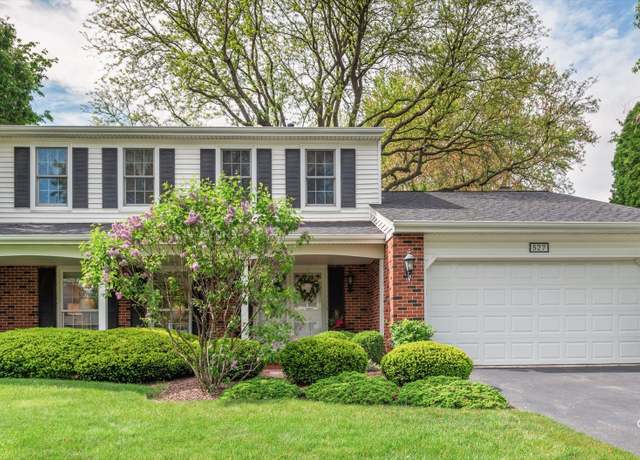 Property at 527 Carriage Hill Rd, Naperville, IL 60565, 5 beds, 3.5 baths