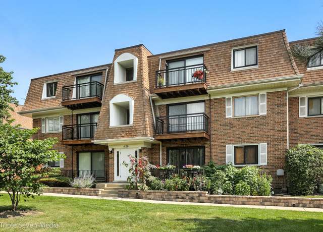 Property at 4128 Cove Ln Unit C, Glenview, IL 60025, 2 beds, 2 baths