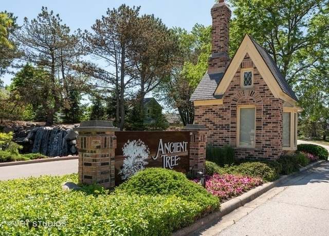 Property at 34 The Court of Greenway #0, Northbrook, IL 60062, 2 beds, 2 baths