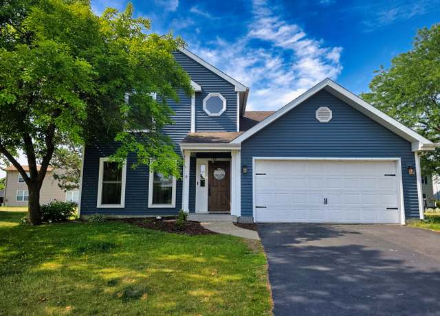 Property at 2440 Pebblewood Ct, Aurora, IL 60506, 3 beds, 2.5 baths