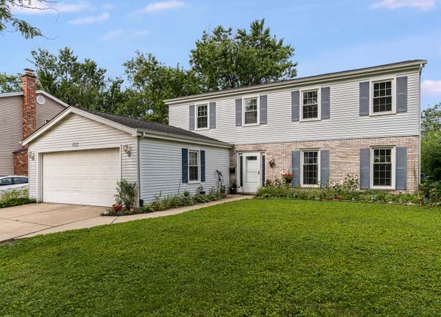Property at 1012 Apple Ln, Lombard, IL 60148, 4 beds, 2.5 baths