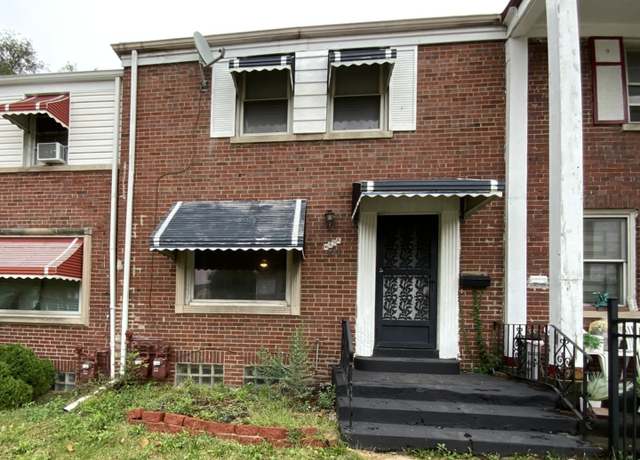 Property at 9641 S Jeffery Ave, Chicago, IL 60617, 2 beds, 2 baths