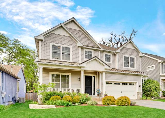 Property at 1908 Hitchcock Ave, Downers Grove, IL 60515, 5 beds, 4.5 baths