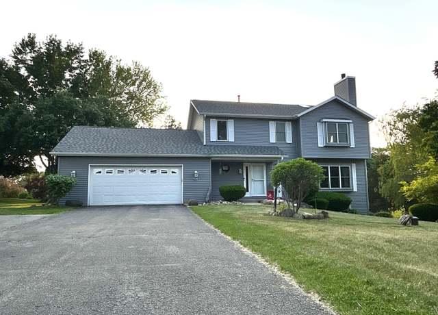 Property at 6642 Tipperary Trl, Roscoe, IL 61073, 3 beds, 3.5 baths