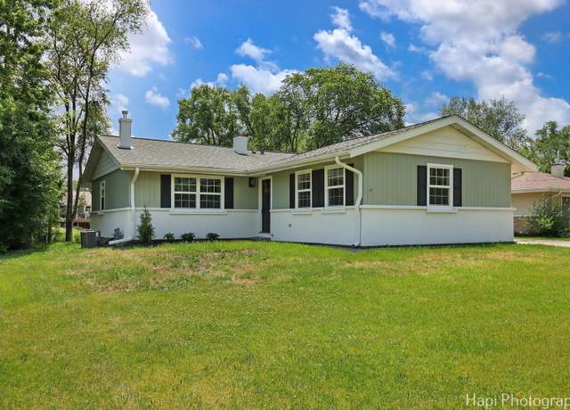 Property at 26097 W Channel Ave, Antioch, IL 60002, 3 beds, 2.5 baths