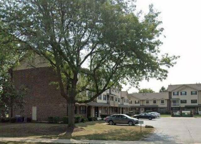 Property at 1486 W Jefferson Ave Unit C, Naperville, IL 60540, 2 beds, 1.5 baths