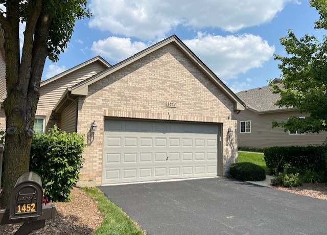 Property at 1452 Mackenzie Ln, Elgin, IL 60120, 2 beds, 3 baths