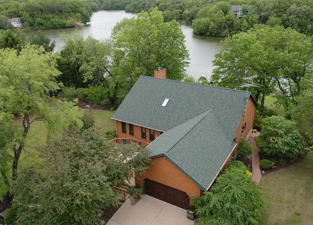 Property at 116 Crabapple Ct, Dixon, IL 61021, 6 beds, 3.5 baths