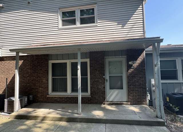 Property at 19541 116th Ave Unit B, Mokena, IL 60448, 2 beds, 1.5 baths
