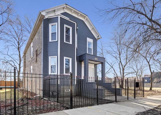 Property at 25 S Albany Ave, Chicago, IL 60612, 5 beds, 2 baths