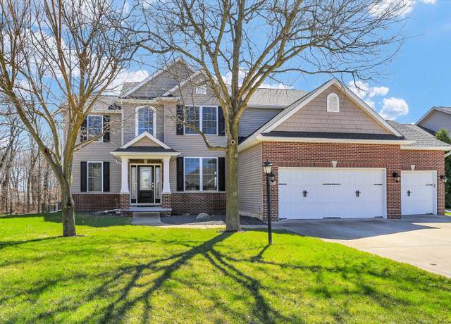 Property at 1205 White Oak Rd, Mahomet, IL 61853, 7 beds, 4 baths