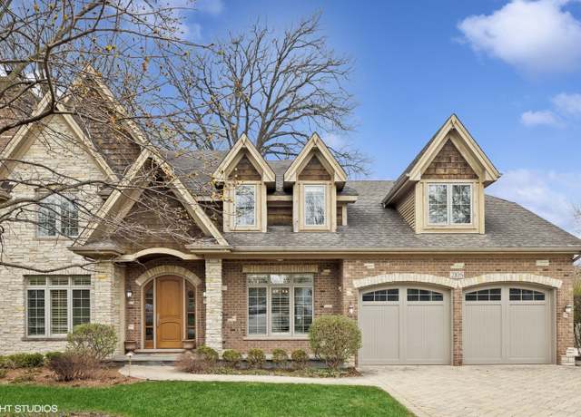 Property at 210 S Prospect St, Clarendon Hills, IL 60514, 6 beds, 6 baths