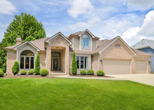 Property at 1514 Fargo Blvd, Geneva, IL 60134, 4 beds, 3.5 baths