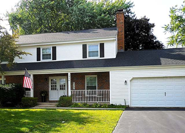 Property at 1934 Manor Ln, Mundelein, IL 60060, 4 beds, 2.5 baths