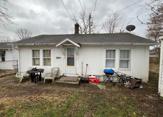 Property at 1313 Sedgwick St, Decatur, IL 62521, 3 beds, 2 baths