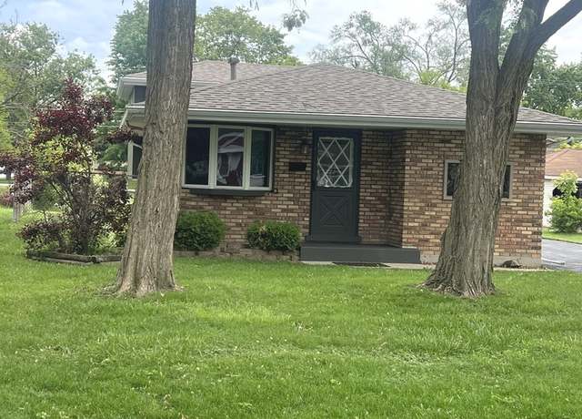 Property at 16759 Forest View Dr, Tinley Park, IL 60477, 3 beds, 2 baths