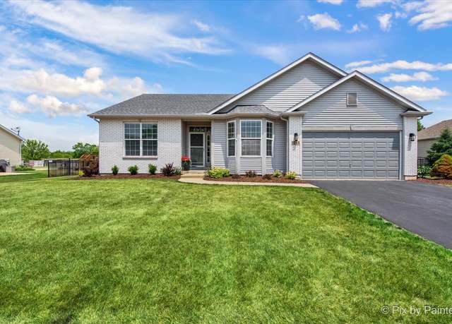 Property at 2213 Tyler Trl, Mchenry, IL 60051, 3 beds, 2 baths