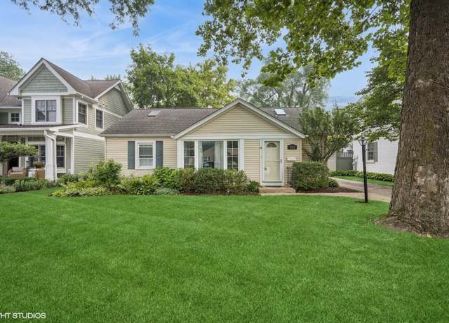 Property at 1712 Maple Ave, Northbrook, IL 60062, 3 beds, 1.5 baths