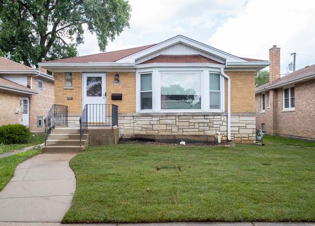 Property at Sign in for address, Skokie, IL 60077, 3 beds, 1.5 baths