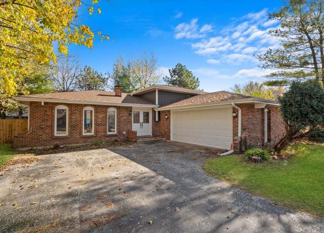 Property at 18227 Olde Farm Rd, Lansing, IL 60438, 4 beds, 2 baths