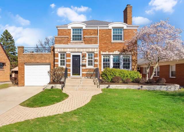 Property at 805 N Catherine Ave, La Grange Park, IL 60526, 3 beds, 1.5 baths