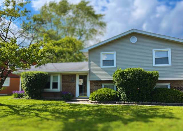 Property at 4156 S Sumter Dr, Matteson, IL 60443, 3 beds, 1.5 baths
