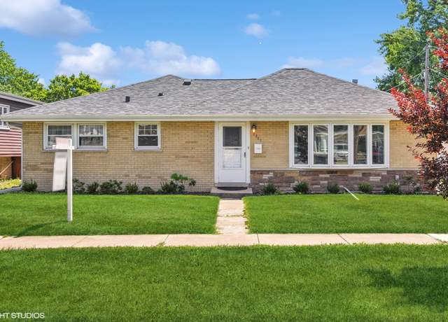 Property at 2721 Joseph Ave, Des Plaines, IL 60018, 3 beds, 2 baths
