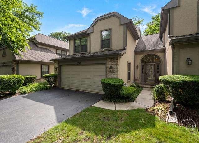 Property at 1242 Hobson Oaks Dr, Naperville, IL 60540, 3 beds, 2.5 baths