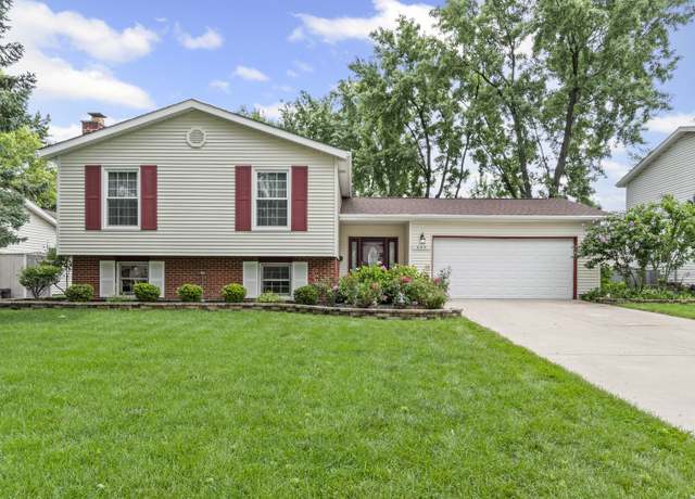 Property at 629 70th St, Darien, IL 60561, 3 beds, 2 baths