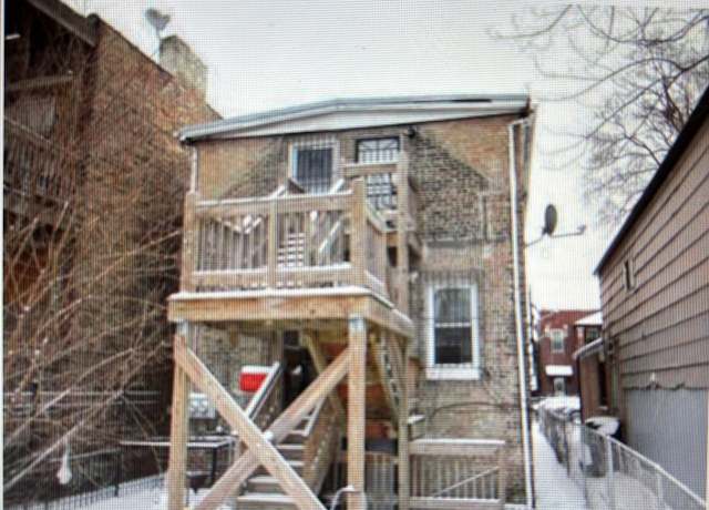 Property at 6624 S Marquette Rd, Chicago, IL 60637, 5 beds, 3 baths