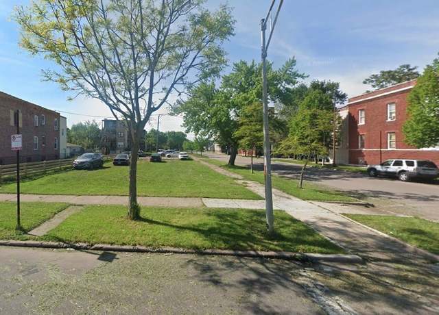 Property at 3855 W Gladys Ave, Chicago, IL 60624