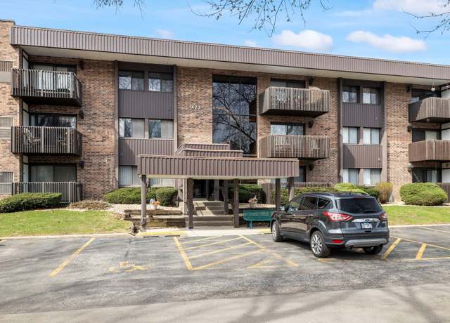 Property at 1423 Woodbridge Rd Unit 2F, Joliet, IL 60436, 2 beds, 2 baths