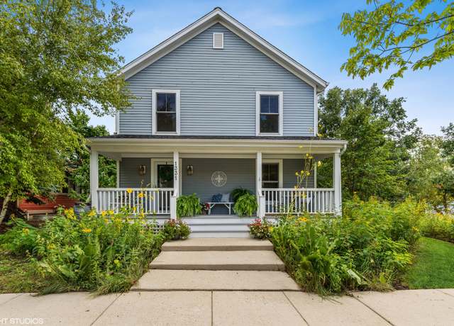 Property at 1331 Wild Indigo Rd, Grayslake, IL 60030, 3 beds, 2.5 baths