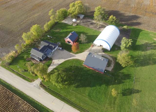 Property at 3851 Holt Rd, Minooka, IL 60447, 4 beds, 5.5 baths