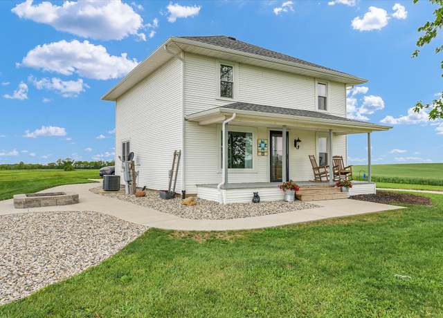 Property at 55 N 2600e Rd, Rankin, IL 60960, 3 beds, 1.5 baths