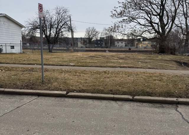 Property at 507 E Washington St, Champaign, IL 61820